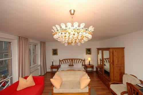 Apartment-Hotel Am Rathaus Düsseldorf Kültér fotó