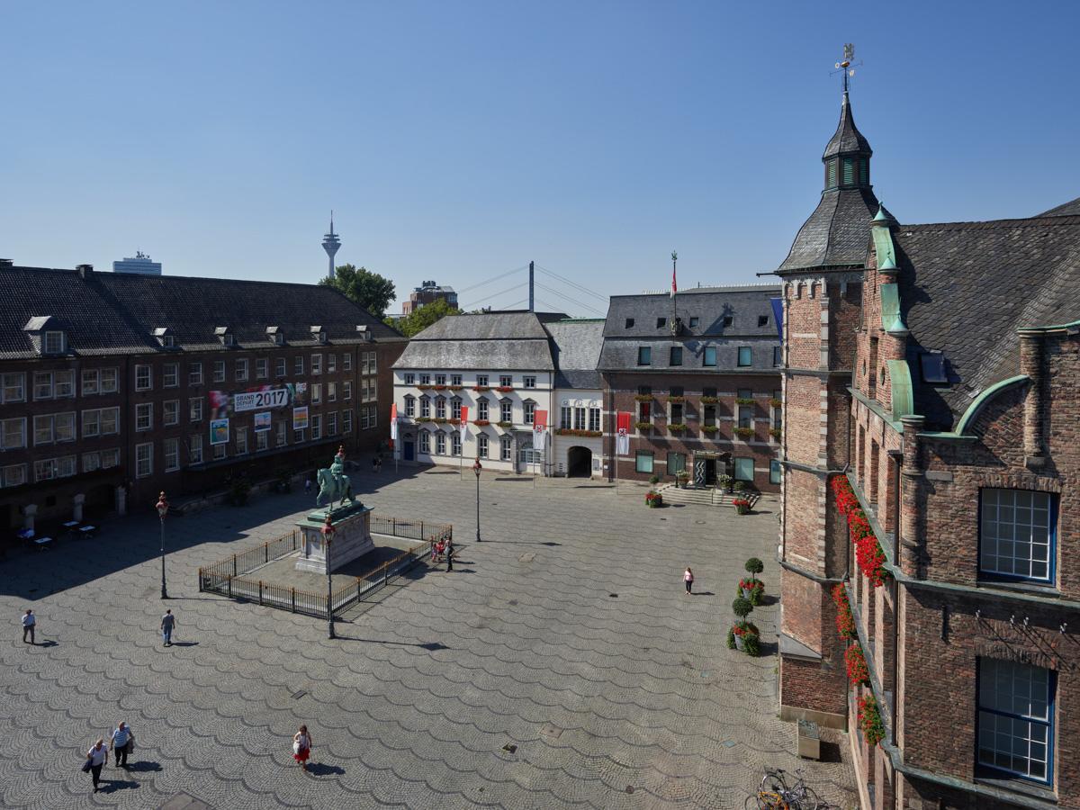 Apartment-Hotel Am Rathaus Düsseldorf Kültér fotó