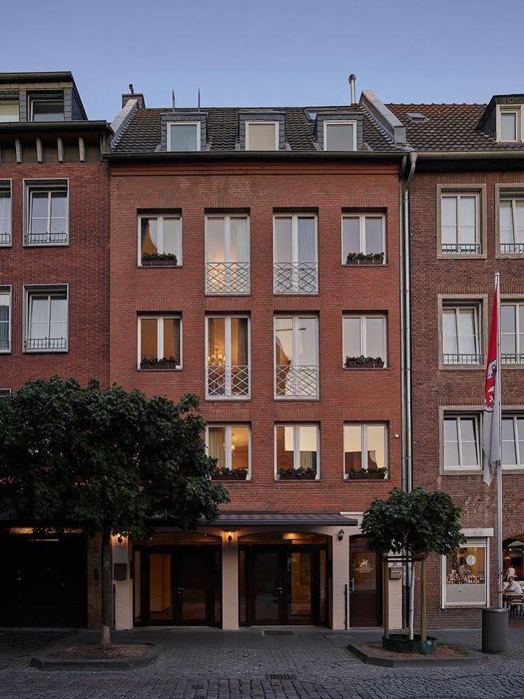 Apartment-Hotel Am Rathaus Düsseldorf Kültér fotó